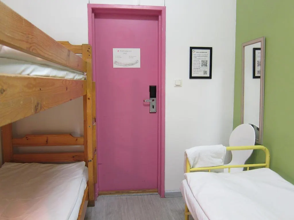 Stadion Hostel Helsinki 0*,